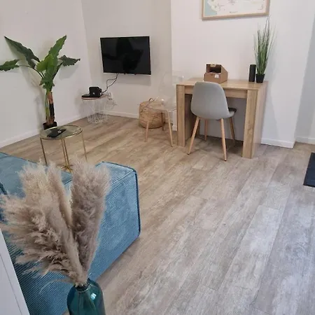 Urban Tribu Centre Parking Facile 6 P *